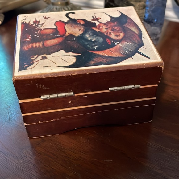 Vintage Hummel music box - Picture 9 of 11